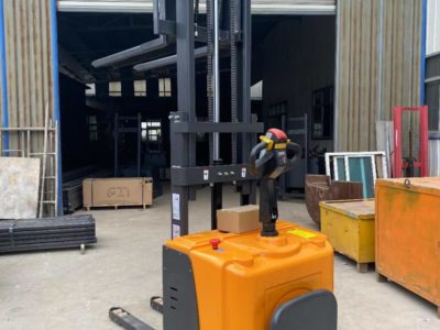 Gerbeur 2000 kg